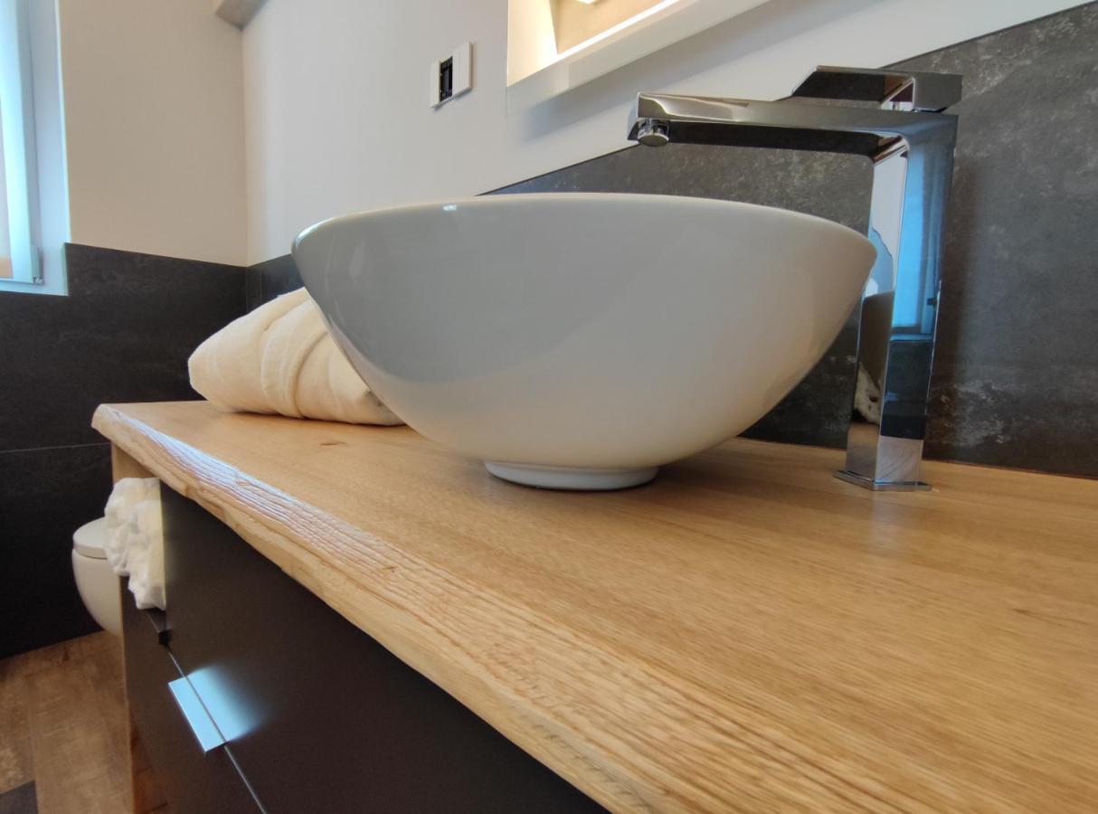 Musso Agriturismo Il Medeghino מראה חיצוני תמונה